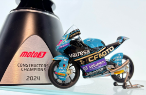 MACHETĂ CFMOTO 250SR CHAMPIONS EDITION 2024 GOLD LIMITED 1:12, 1, nordicamoto.ro