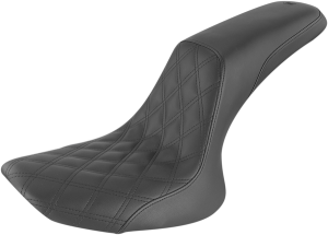 Profiler Lattice Stitch Seat Black
