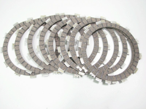 Tengelykapcsoló tárcsák a KTM SX/EXC 250 (94–14), 300 (94–13) és 360/380 (96–02) modellekhez