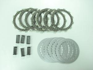 KUPPLUNGLEMEZEK, TÁVOLSÁGTARTÓK ÉS RUGÓ (KÉSZLET) KTM SX / EXC 125 98–05, SX 150 08–13, SX 200 06–07, EXC 200 97–12 Nachman, nordicamoto.ro