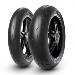 120/70Z-17 és 190/55Z-17 méretű Pirelli Diablo Rosso IV gumiabroncsokból álló szett, 2, nordicamoto.ro
