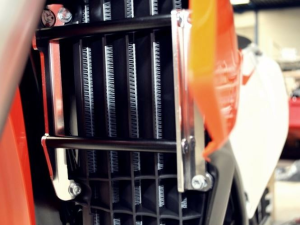 KTM/Husqvarna 18–21 AXP hűtővédő, 3, nordicamoto.ro