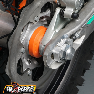 Fm-Parts hátsó csapágyvédők KTM/HSQ 2015–2022-es modellekhez, narancssárga, 2, nordicamoto.ro