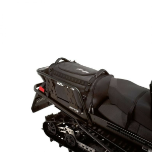 LinQ CARGO 80 L táska Ski-Doo REV Gen5, REV Gen4, XM, XP, XU, Backcountry, Freeride, Renegade, Summit, Tundra modellekhez, 137”–165”, nordicamoto.ro