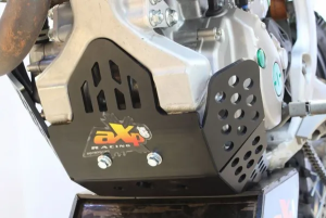 AXP Racing motorvédő a Kawasaki KX 450-hez (2019–2023) Fekete, 3, nordicamoto.ro