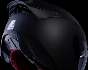 Casca Icon Domain Cornelius Black
