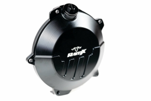 RamX megmunkált alumínium tengelykapcsoló-burkolat KTM/HUSQVARNA/GASGAS 2017–2023-as kétütemű modellekhez, nordicamoto.ro