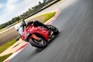 Cauciuc 200/55-17 Pirelli Diablo Rosso Corsa II, 3, nordicamoto.ro