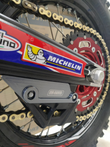 FM-Parts Rieju MR 2021–2023 láncvezető-védő, pisztolyszürke, 2, nordicamoto.ro