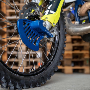 X-GRIP első fék tárcsa védőburkolat KTM, Husqvarna és GasGas modellekhez – piros, 5, nordicamoto.ro