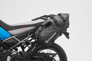 Gyári vízálló puha oldaltáska szett CFMOTO 450MT / 700MT / 800MT / 800MT-X / 1000MT-X modellekhez – 2 × 14 liter, 28 L, 4, nordicamoto.ro