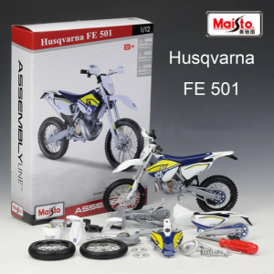 Utcai kesztyűk, Husqvarna FE 501 1:12 méretarányú motorkerékpár-összeszerelő készlet, nordicamoto.ro