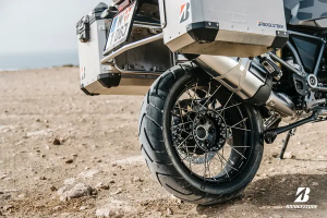 190/55-17-es Bridgestone Battlax Adventure A41 gumiabroncs – elengedhetetlen kellék minden motoros számára, aki magabiztosan szeretne kanyarodni., 3, nordicamoto.ro