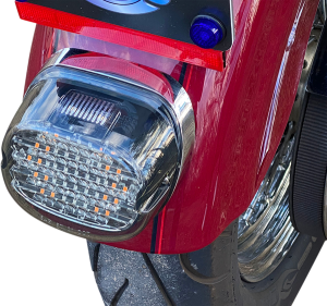 Low Profile Led Taillight With Integrated Auxiliary Turn Signals Red, 1, nordicamoto.ro
