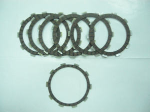 Tengelykapcsoló tárcsák YAMAHA DT 125R (88–07), TZR 125 '93–00; TDR 125 '89–'03, YFS 200 BLASTER '91–'06 TENGELYKAPCSOLÓ TÁRCSAK, 1, nordicamoto.ro