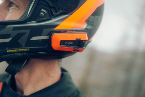 Cardo Packtalk EDGE kommunikációs rendszer – KTM, 2, nordicamoto.ro