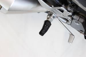 Uf20 Footrest Kit Black, 2, nordicamoto.ro