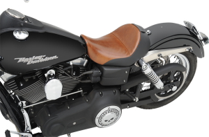 Renegade Lariat Solo Seat Brown