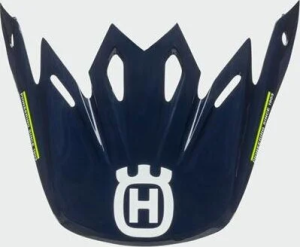Moto 9 Gotland sisakpajzs 19