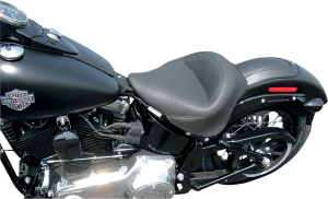Wide Vintage Solo Seat Black