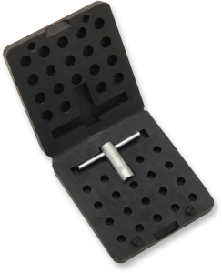 Jet And Needle Carrier Black