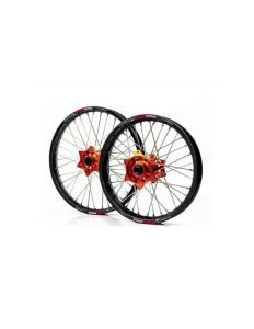 KTM/Husqvarna enduro kerékszett 21"x1,60, 22 mm-es tengely / 18"x2,15, 20 mm-es tengely, kék kerékagy – Enduro Expert SRE2118BLEE, nordicamoto.ro