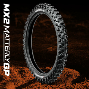 Plews Tyres akció, 90/90-14-es motokrossz homokgumi (Fat65) Plews MX 2 Matterly GP első kerék, nordicamoto.ro