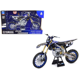 Dylan Ferandis Star Racing Yamaha YZF 450 1:12 méretarányú modell, nordicamoto.ro