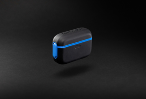 Carcasa Protectie Casti Quad Lock AirPods Pro 4, 3, nordicamoto.ro