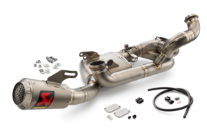 Utca, Akrapovic Evolution Line készlet, nordicamoto.ro