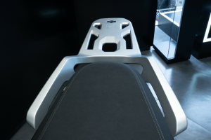 PLACĂ SUPORT TOP CASE CFMOTO (AE8) – GRI, 3, nordicamoto.ro