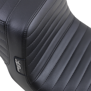 Tailwhip Seat Black