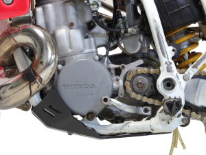 AXP Racing Adventure Honda CR 500 R '84–'01 fekete motorvédő, 4, nordicamoto.ro