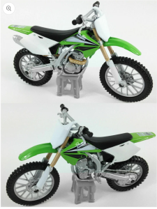 Kawasaki KXF 250 játékmodell, 1:18 méretarányú modell